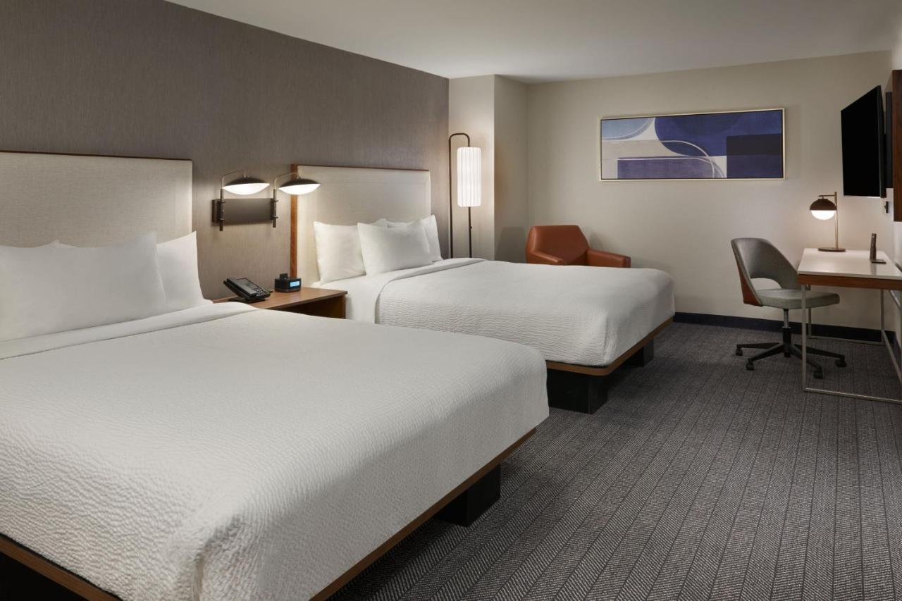 Hotel Courtyard By Marriott Kitchener Exteriér fotografie