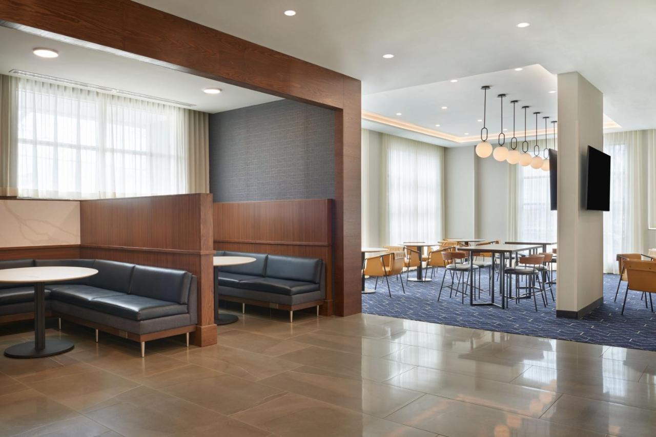Hotel Courtyard By Marriott Kitchener Exteriér fotografie